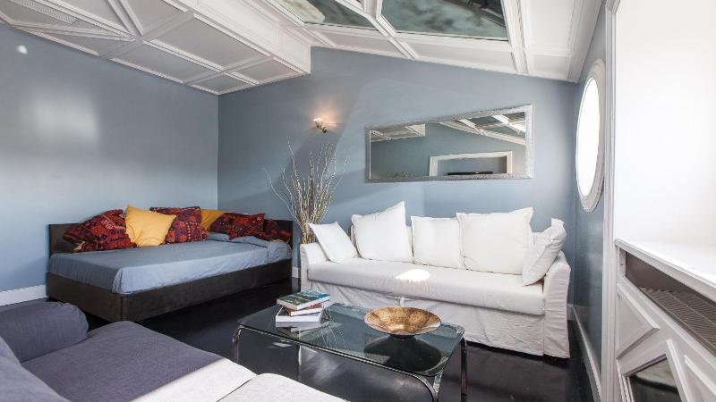 Цены на Rental in Rome Flaminio View Suite в Риме