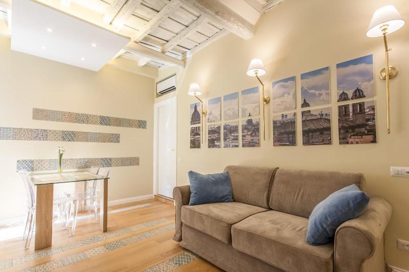 Boschetto 124 Apartment — отель с удобным расположением в Риме