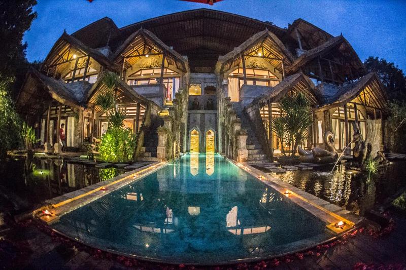 Цены на Avalon Ubud Castle & SPA в Убуде