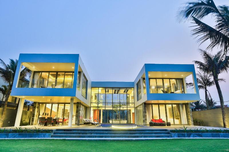 The Yacht Villa — отель с удобствами в Дананге