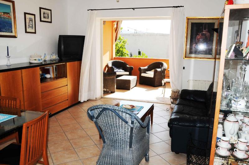 Derosas a Golfo Aranci - Accogliente casa con giardino