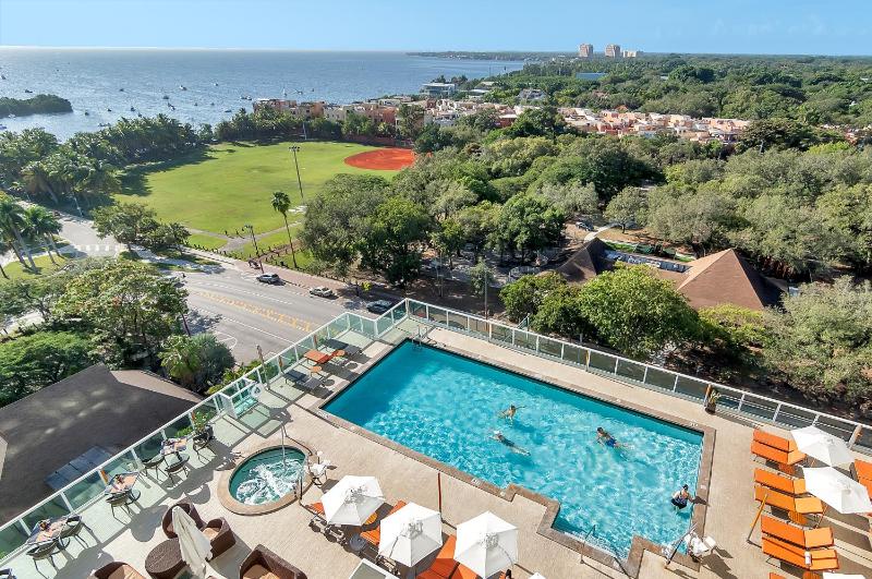 Цены на Private Residences at Hotel Arya by SoFLA Vacations в Майами