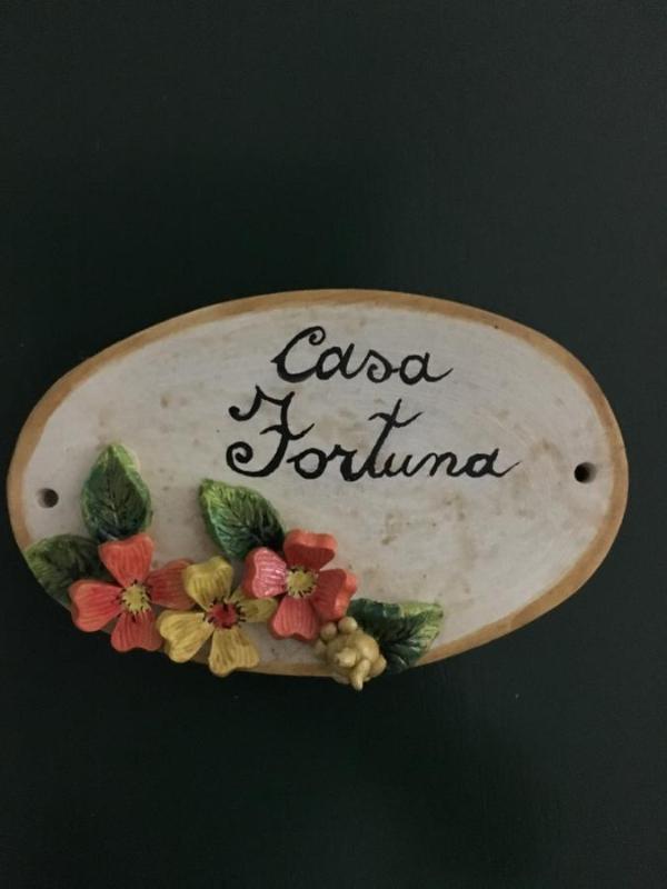 Casa Fortuna — отель с удобным расположением в Неаполе