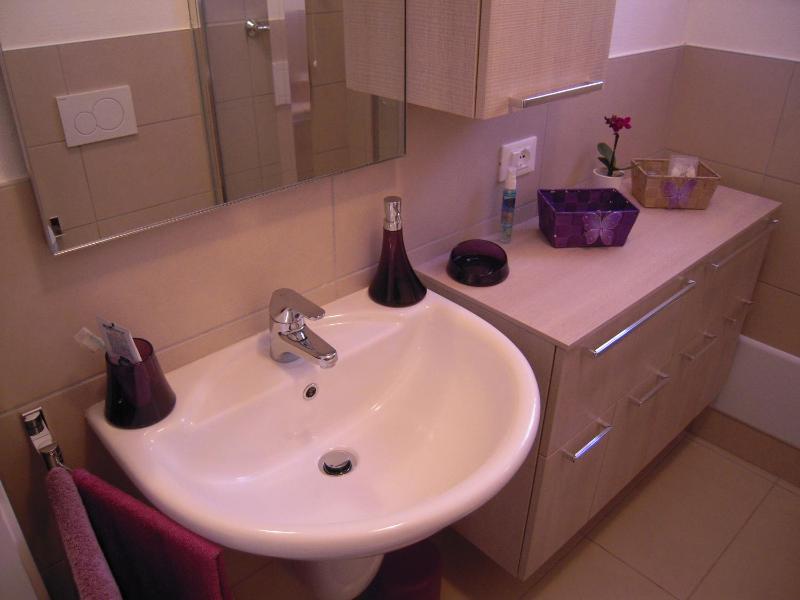 Orchidea a Badesi - Appartamento fronte mare con piscina