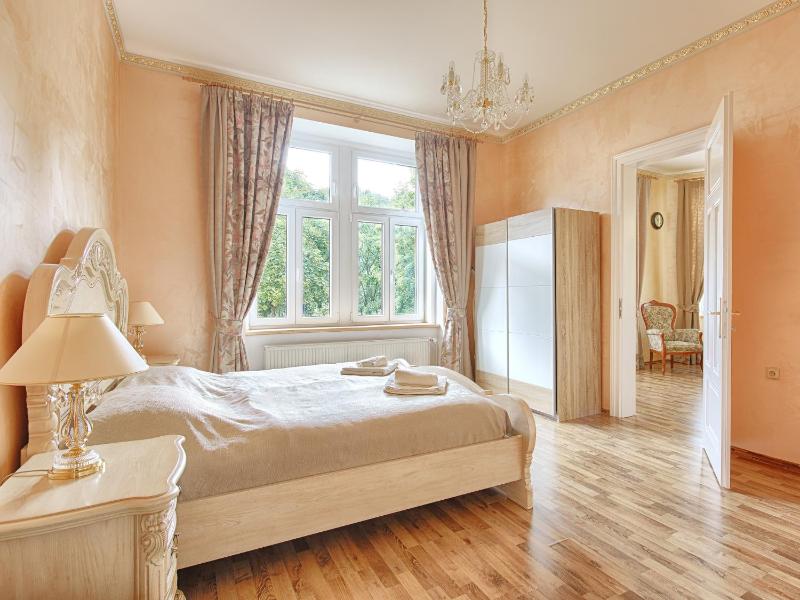 Lyra Apartments — комфортный отель в Карловых Варах