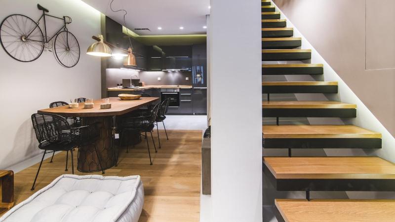 Acropolis Luxury Apartments — комфортный отель в Афины