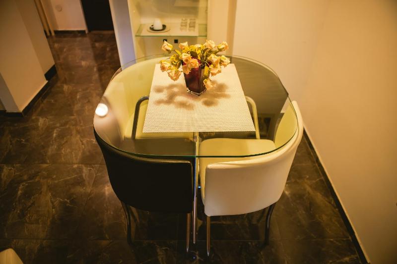 Lina Apartments — отель с удобствами в Белграде