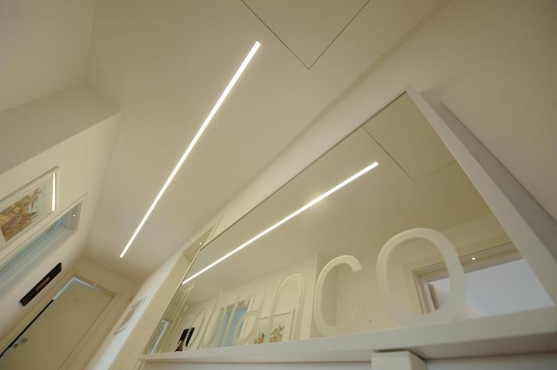 Atticobianco B&B a Cagliari - Elegante oasi centrale