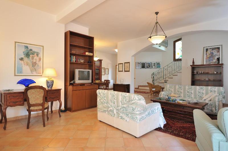 Dream House a Bari Sardo - Lussuosa villa con terrazza