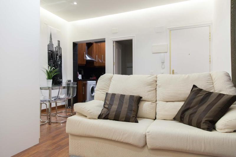 For You Rentals Plaza Dos de Mayo Apartment TEMPORAL DP13 — отзывы гостей и цены