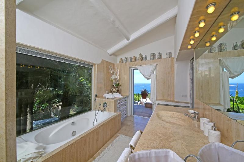 B&B Villa Anna a Porto Cervo - Lussuoso relax e spa