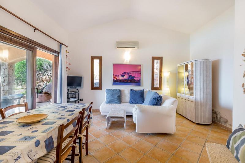 Corbezzolo Giallo a Costa Paradiso - Villa con piscina