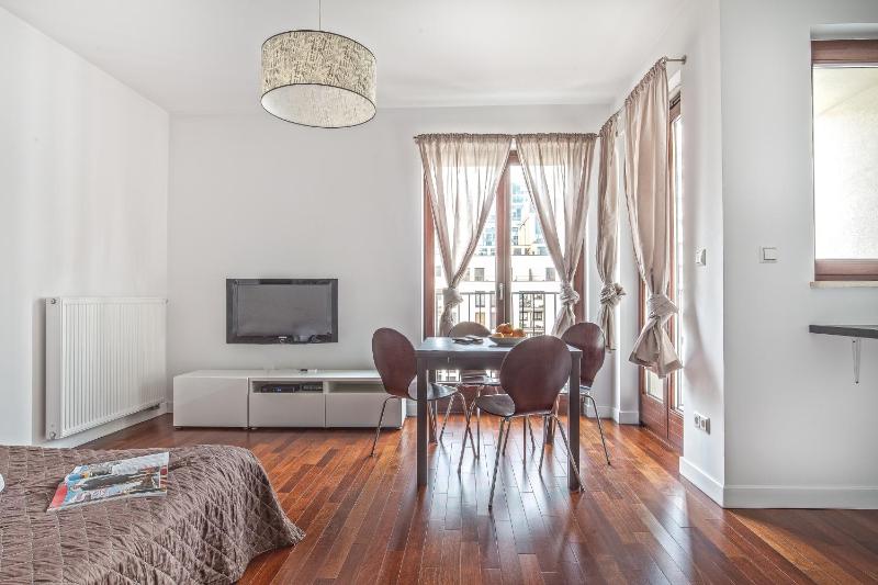 Capital Apartments - Centrum - Pokorna — комфортный отель в Варшаве