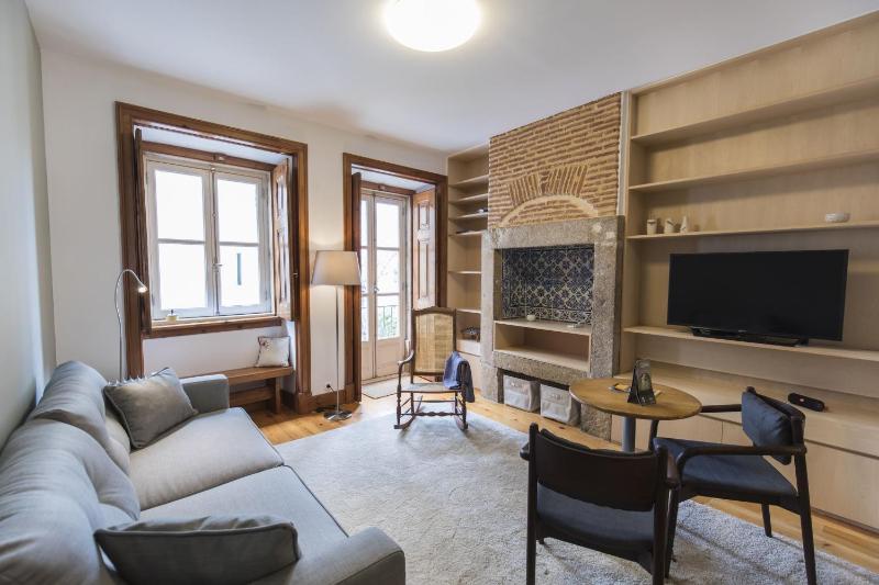 Rustic Flat at Lisbon's Heart — отель с удобным расположением в Лиссабоне