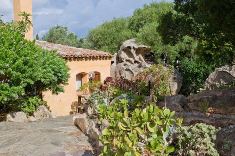 Teresa Holiday Home a Porto Cervo - Accogliente Alloggio