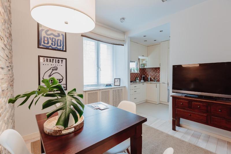 Apartament Wisniowa — отель с удобным расположением в Варшаве