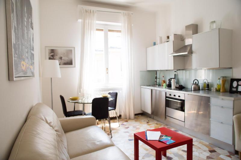 Missori Cozy Apartment — отель с удобствами в Милане