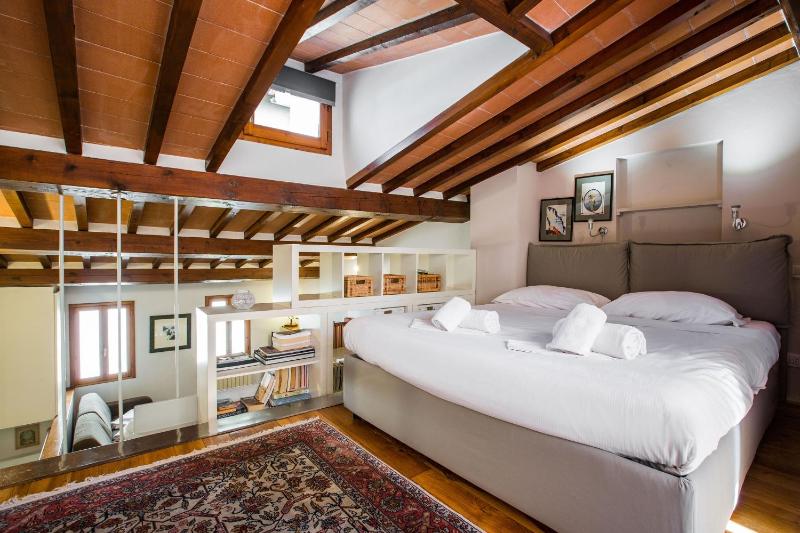 Bohemienne Penthouse — отель в Флоренции, Италия