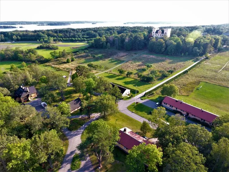 Bogesund Slottsvandrarhem B&B