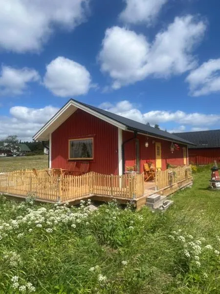 Idyllisk stuga- Isaberg, fri elbilsladdning