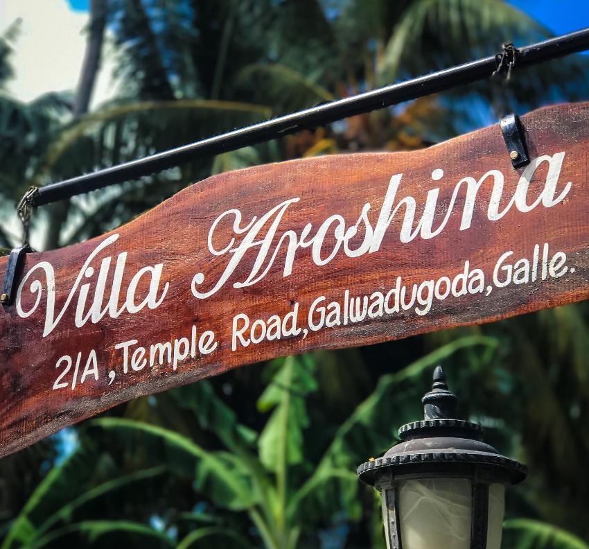 Villa Aroshina with Free drop off and pick up Galle city by Tuk Tuk