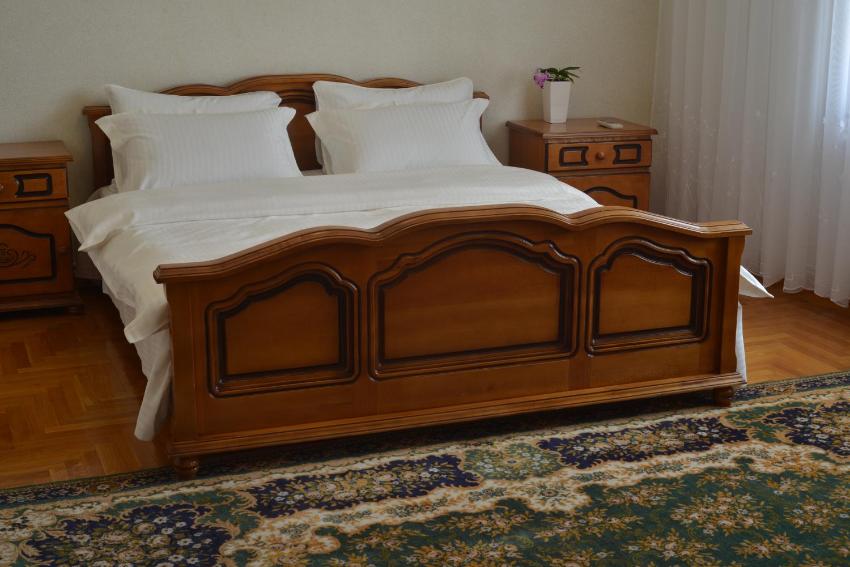 Villa Romantica on Vlaicu-Pircalab