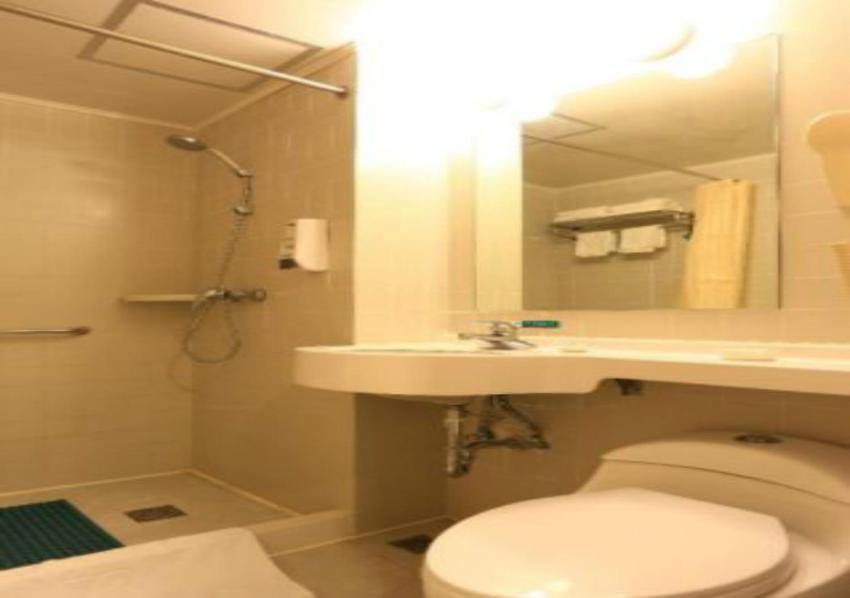 Jinjiang Inn Sanya International Shopping Center Seaview