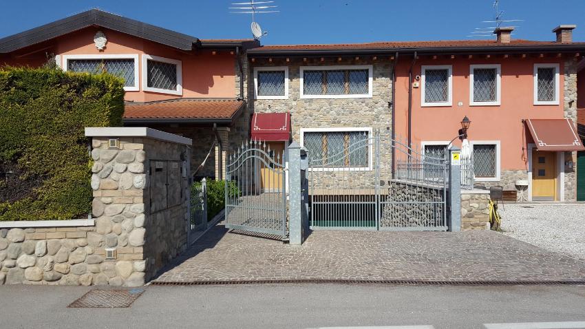 Garda Lake- Apartments and room