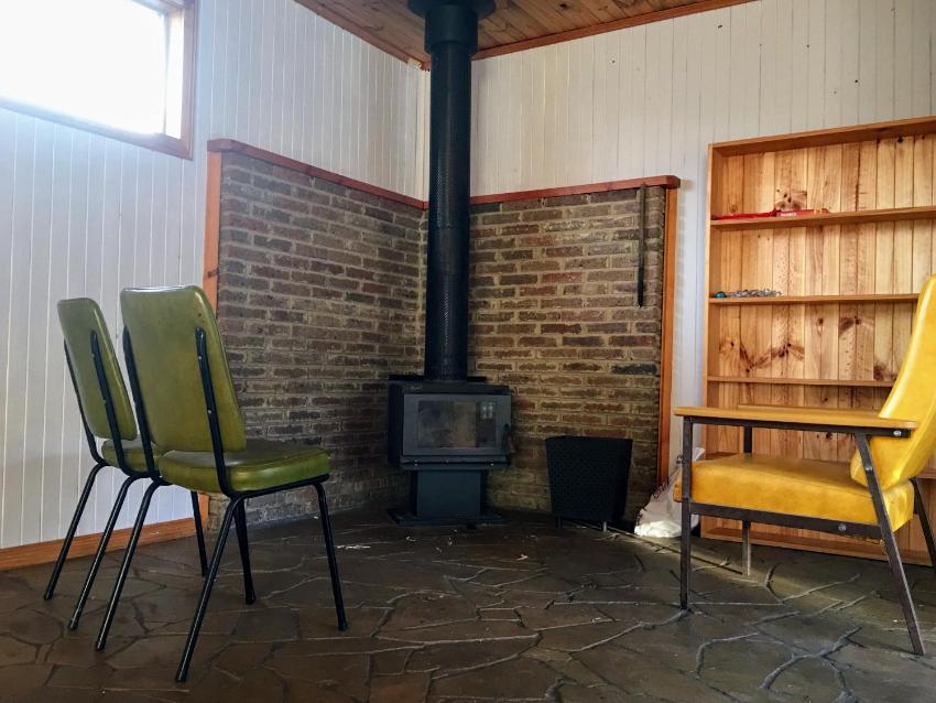 Romantic Getaway with Spa and Wifi - Pet Friendly