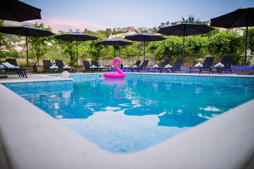 LCT Blue Lions Apartments