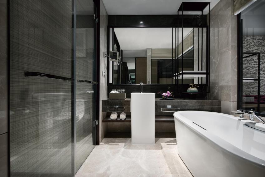 Crowne Plaza Baoji City Center, an IHG Hotel