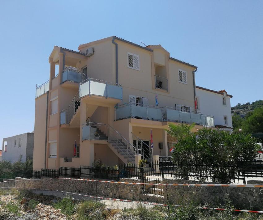 Adria Apartments Sara