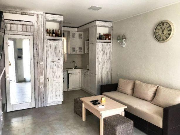 Дом на берегу моря