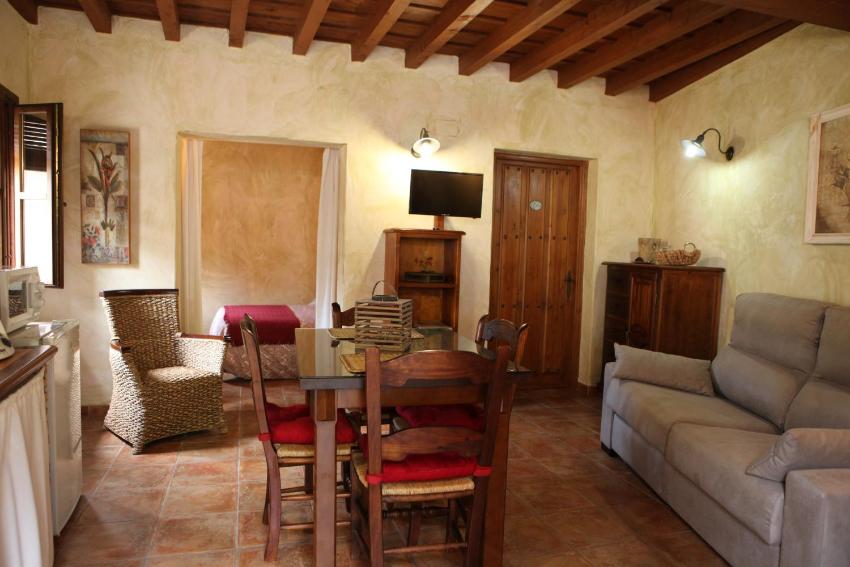 Apartamentos Rurales La Solana