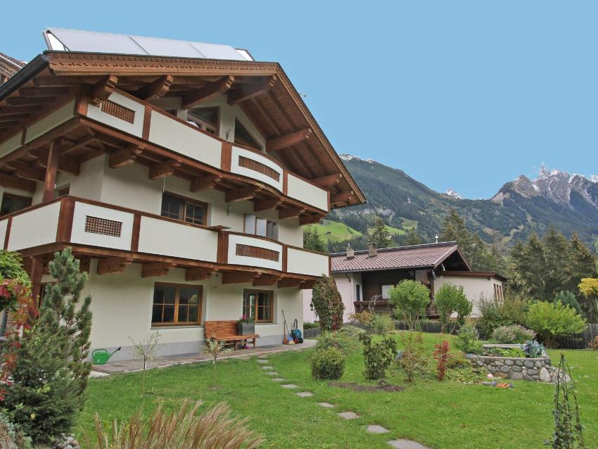 Modern Apartment near Town Center in Brandberg