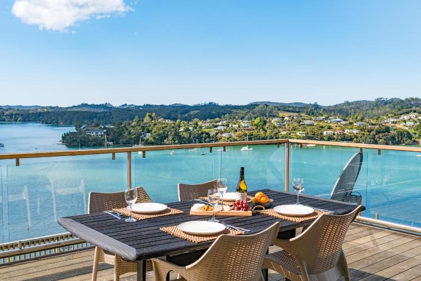 Marina Cove Bay of Islands