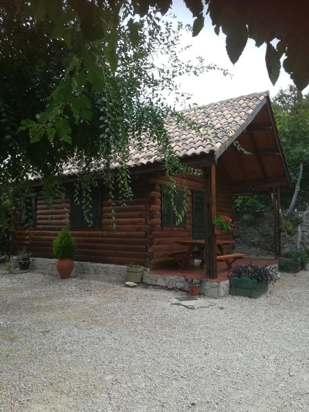 Cabaña de Madera la Encina