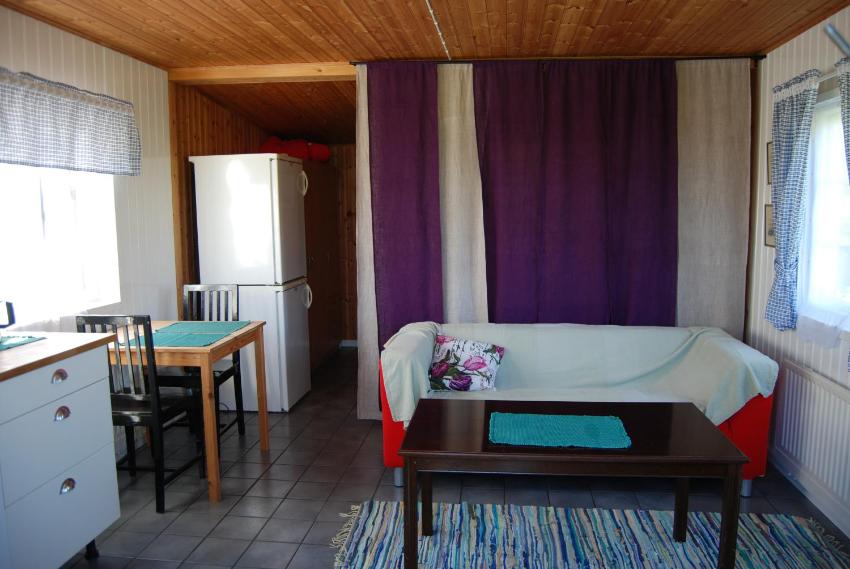 Bjurmangården Recycled Glass Design