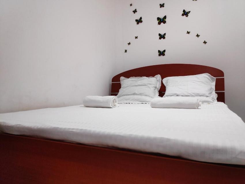 Summer Salt Hiriketiya