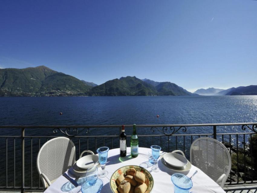 Villa Al Lago - Happy Rentals