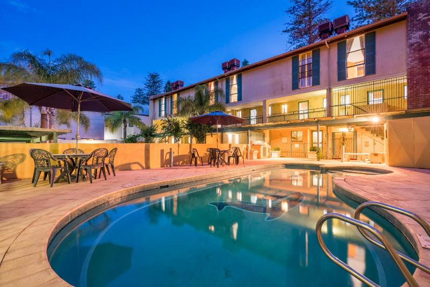 Cottesloe Beach Chalets