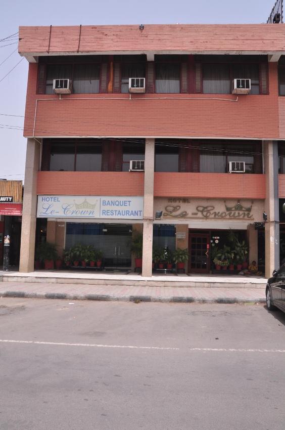 Hotel Le Crown
