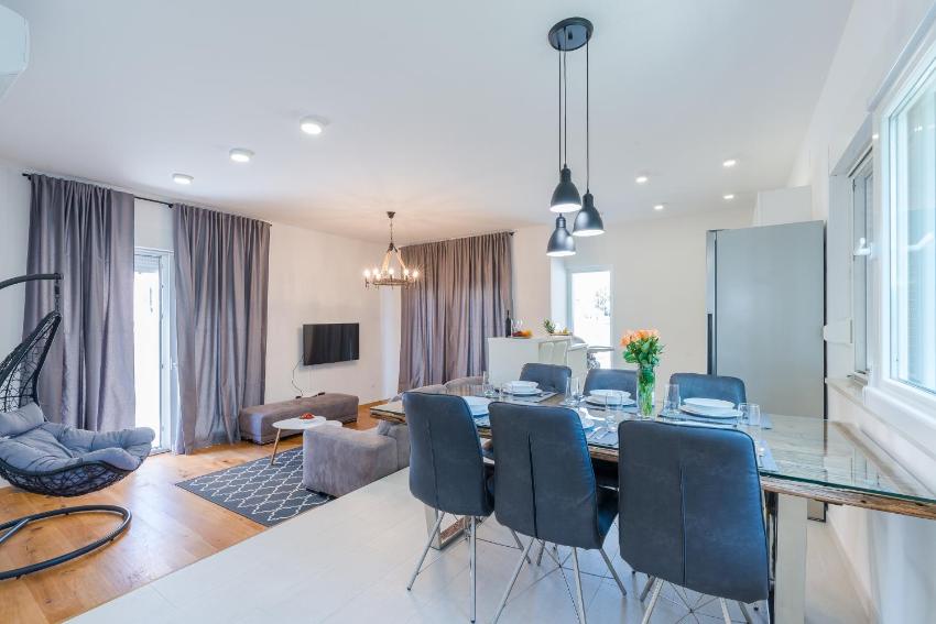 Villa Donato with Jacuzzi