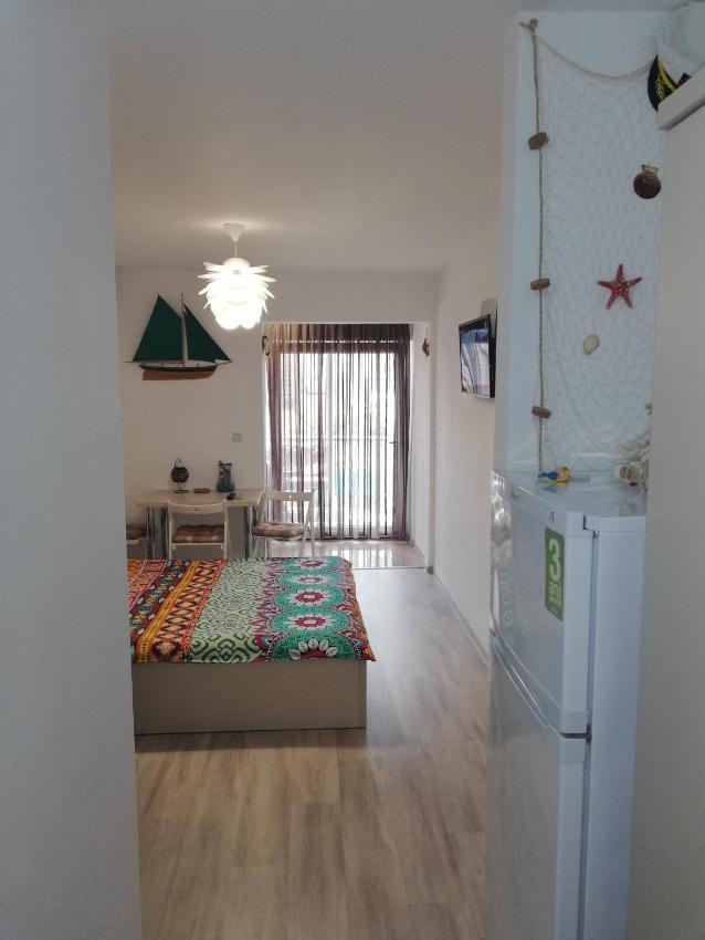 Yvo Mermaid & Saturn / Mangalia