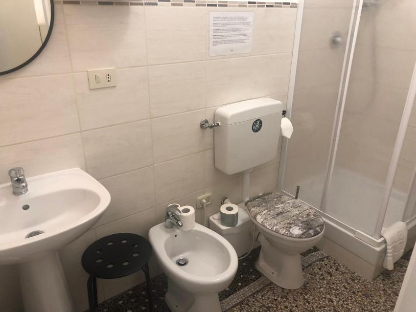 Check-Inn Rooms Genova Centro