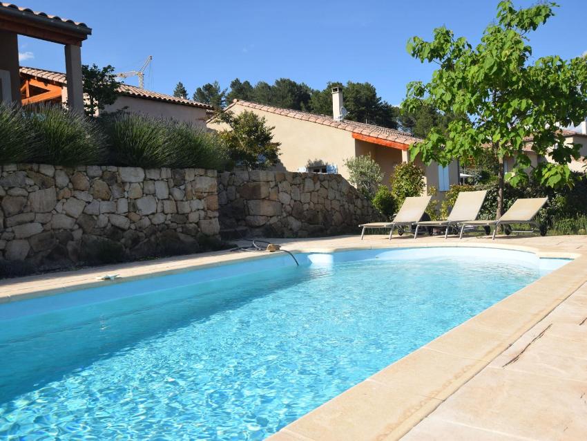 Beautifully located holiday villa with private swimming pool and lovely view