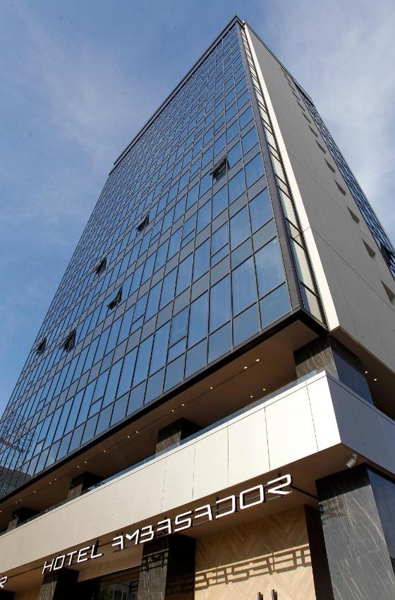 Ambasador Hotel