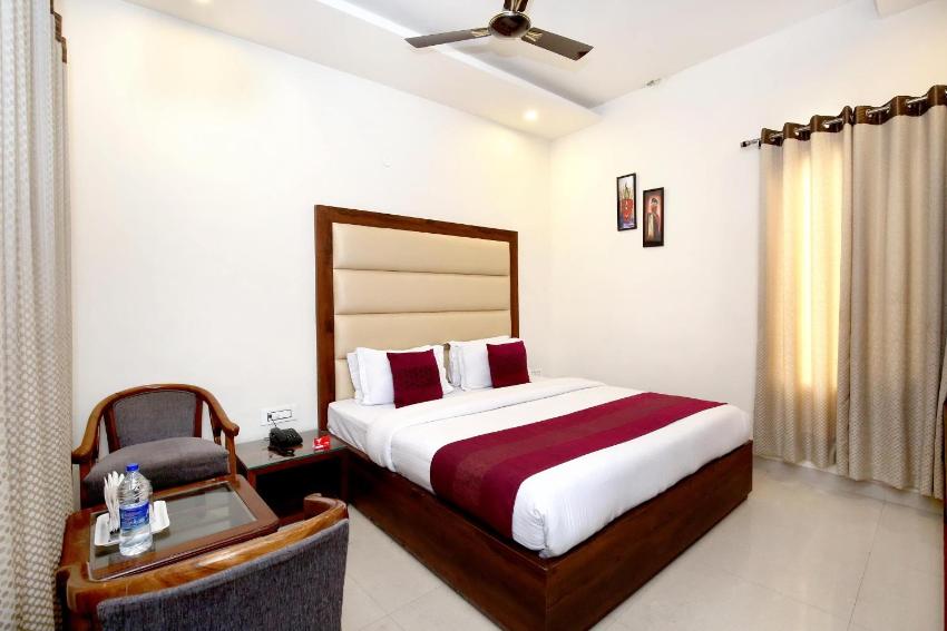 Hotel swaran