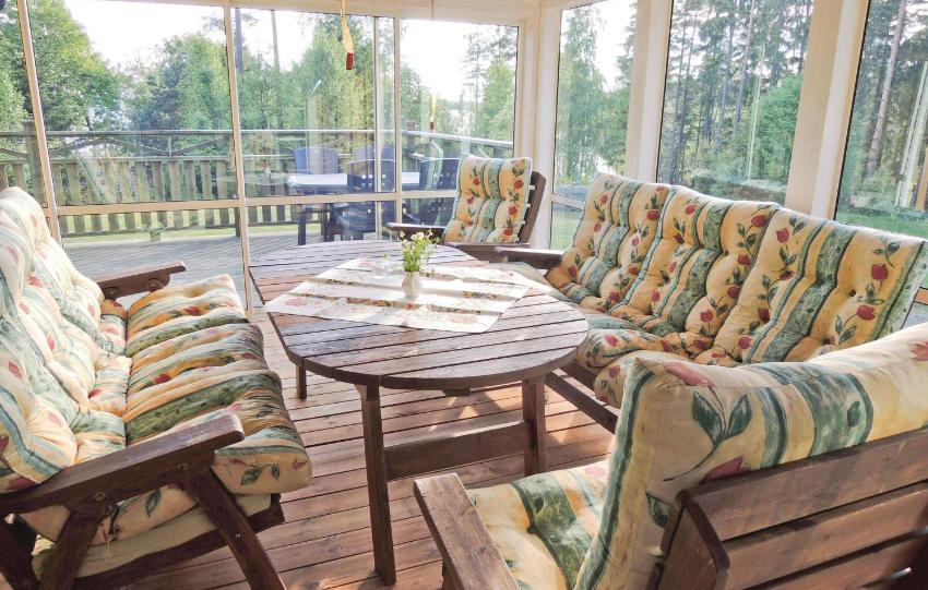 Beautiful home in Lidhult with 4 Bedrooms and WiFi