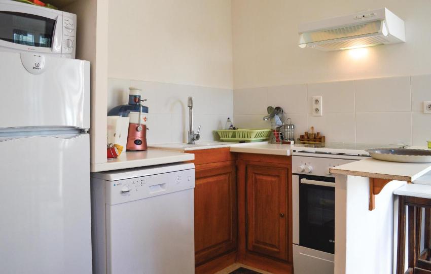 Amazing apartment in Sollacaro with 2 Bedrooms and WiFi